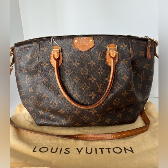 Louis Vuitton Turenne MM - Picture 2 of 16